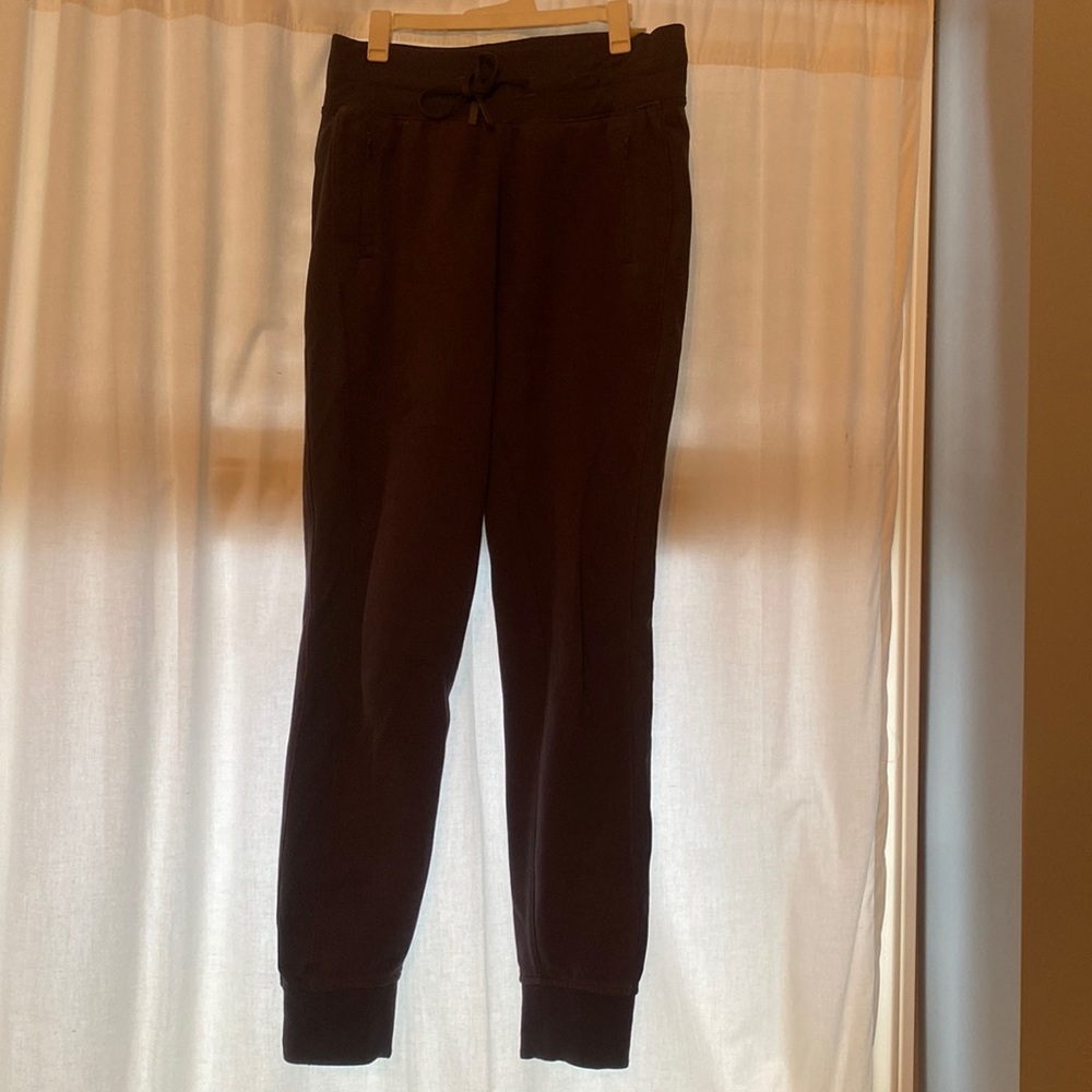 Lululemon joggers